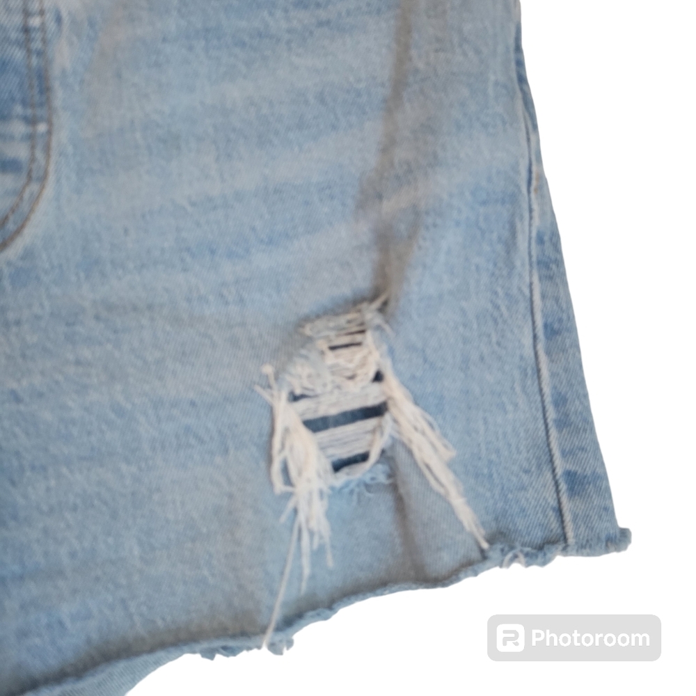 Levi's rbcage shorts in light wash sz 27 - Picture 6 of 8